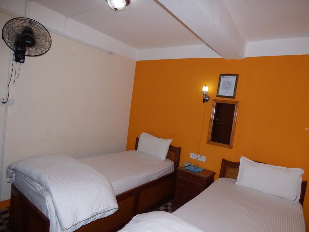 Hotel Api كاتماندو الغرفة الصورة